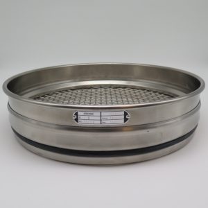 Analysensieb der ATECHNIK GmbH mit 500 mm Durchmesser in der Vorderansicht.